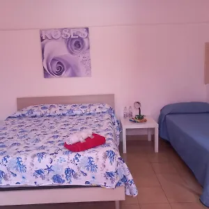 Bed & Breakfast Bed And Fly Aeroporto Fontanarossa Reception H24 Bagno Privato In, Katánie